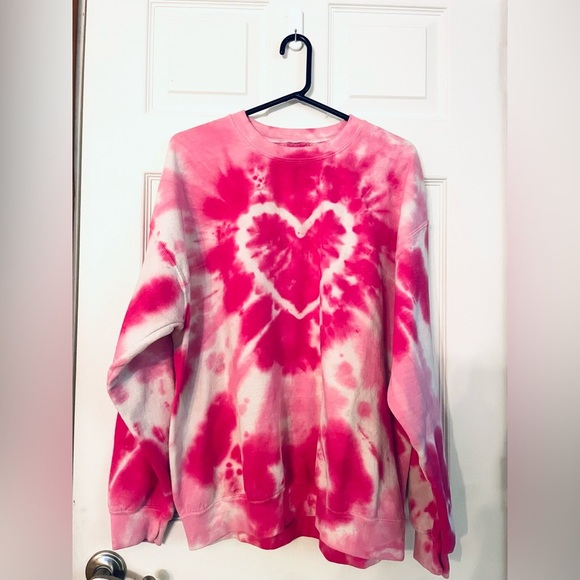 URBAN OUTFITTERS tie dyed heart sweatshirt. - Picture 3 of 6